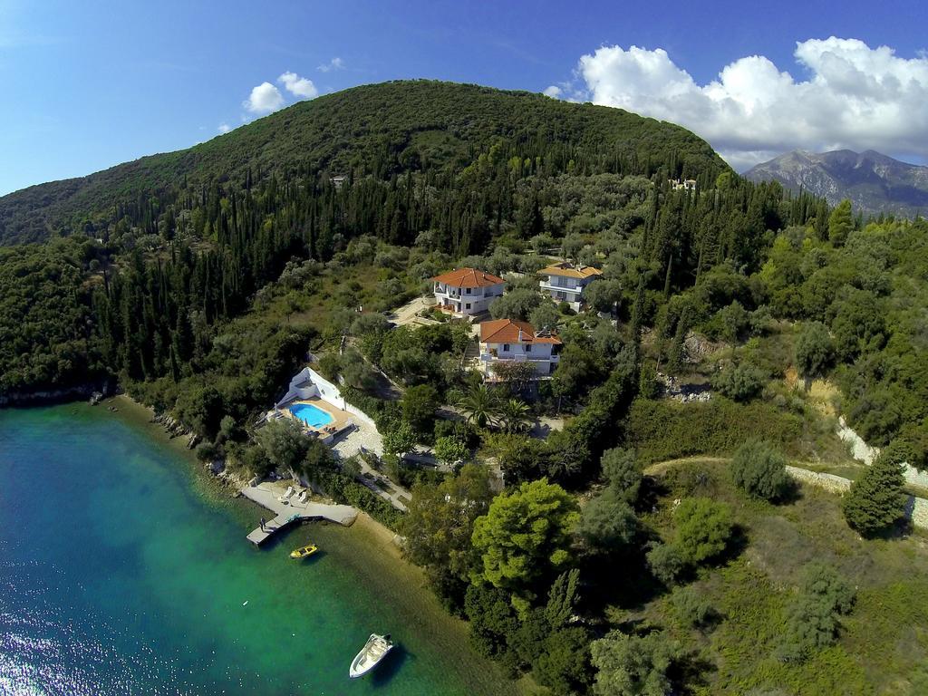 Villa Korakias Seaview à Yénion Chambre photo
