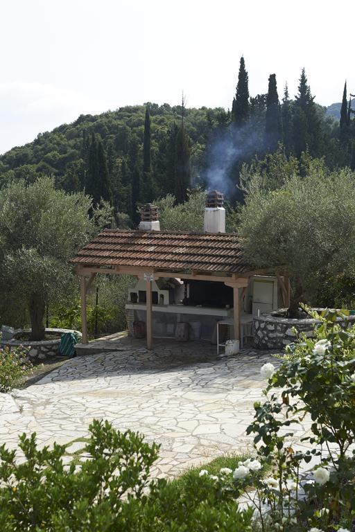 Villa Korakias Seaview à Yénion Chambre photo
